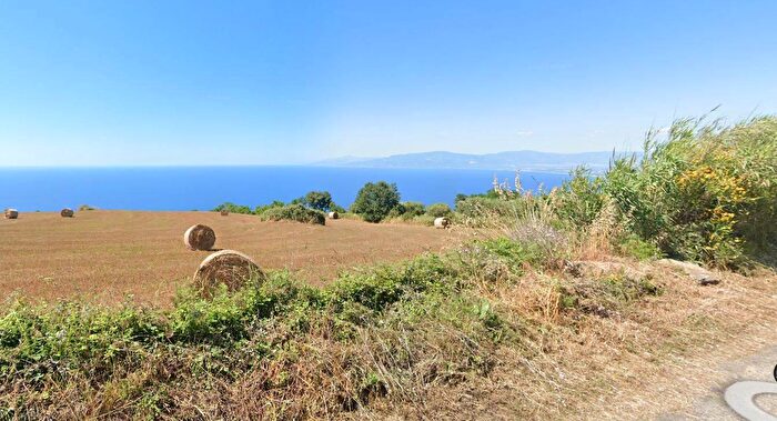 Casa con 7 locali in vendita in Contrada Monte Castelluccio, SantOnofrio