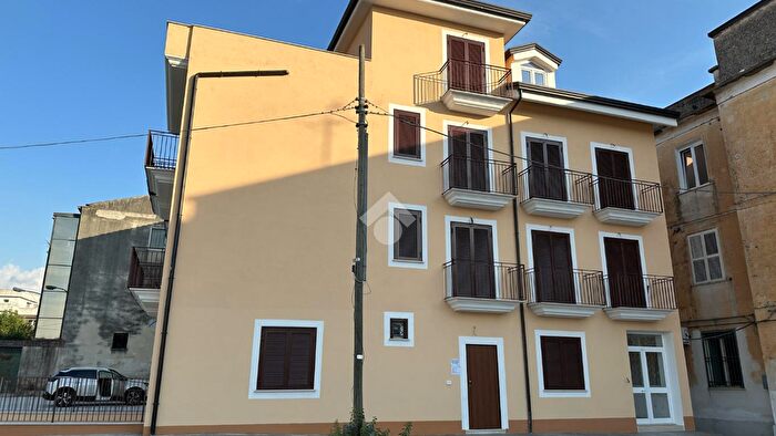 Appartamento trilocale in vendita in Via Madonna dei Leoni, Capua