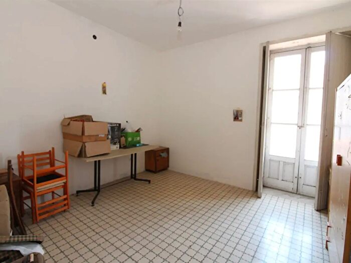 Casa con 10 locali in vendita in Via Prati, Lentini