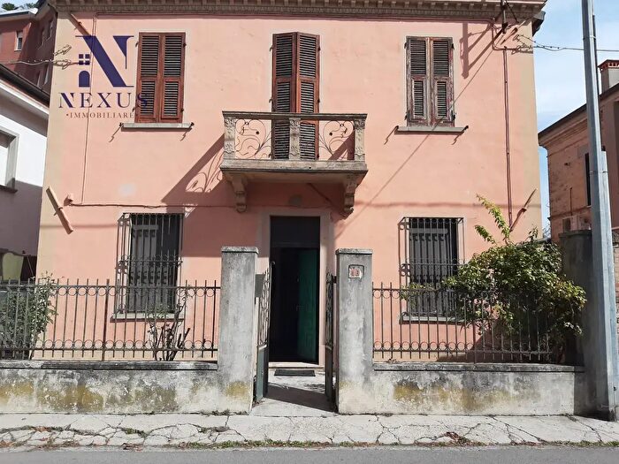 Casa con 5 locali in affitto in Via Palazzi, Fano