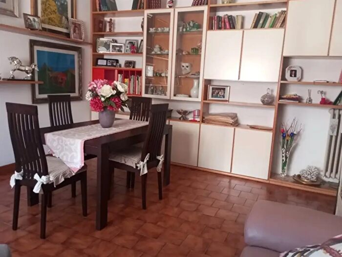 Appartamento trilocale in vendita in Via Ruggero dAltavilla, Roma