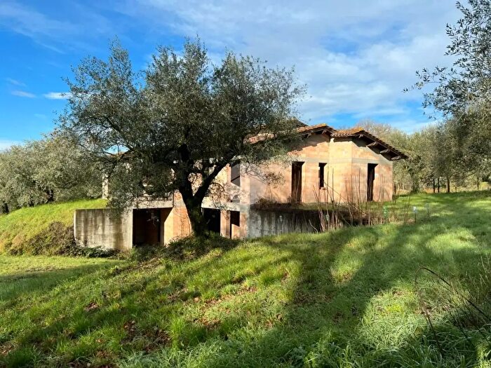 Casa quadrilocale in vendita in Vocabolo Colle Croce, Magliano Sabina