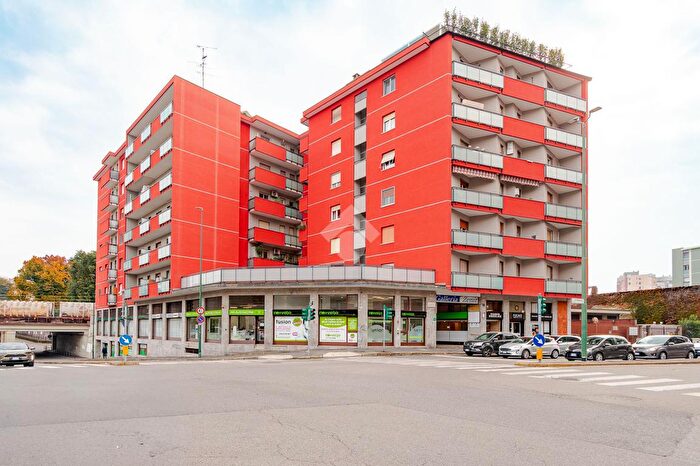 Appartamento bilocale in vendita in Viale Gramsci, Sesto San Giovanni