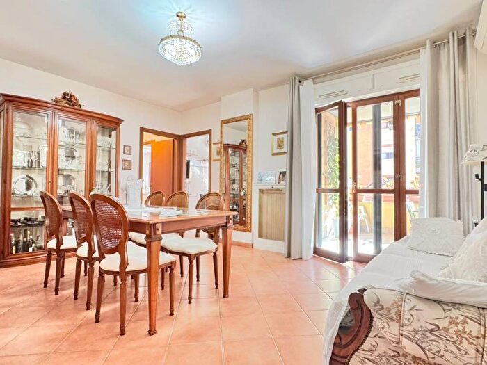 Appartamento trilocale in vendita in Via Alberto Marvelli, Ponte di Nona, Roma