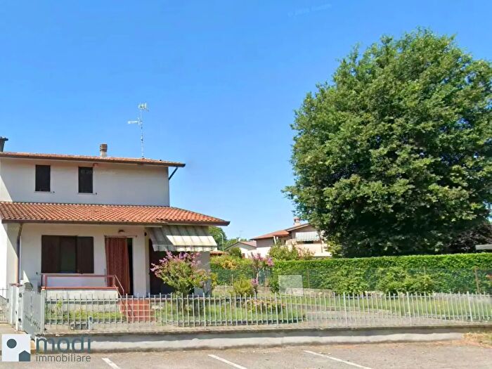 Casa con 5 locali in vendita in Via Cappi, Ripalta Cremasca