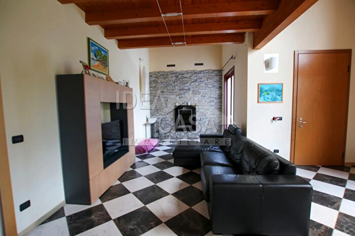 Casa in affitto in a Via Villa Pentita San Giovanni del Dosso Unione dei Comuni Isola Mantovana Mantova Lombardia Italia, San Giovanni Del Dosso