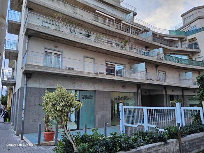 Appartamento trilocale in affitto in Via Matteo Renato Imbriani, Province Veneto, Catania