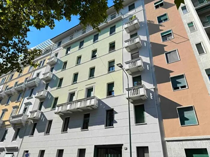 Appartamento bilocale in affitto in Via Angelo Poliziano, Milano