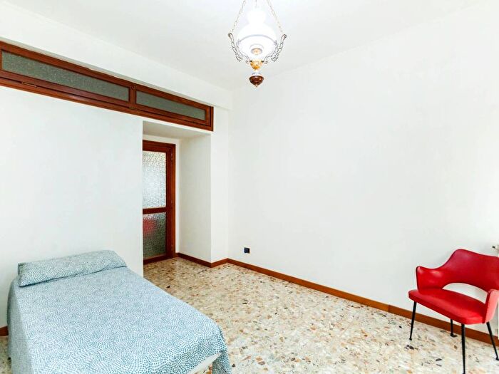 Appartamento quadrilocale in affitto in Via del Serafico, Tintoretto, Roma