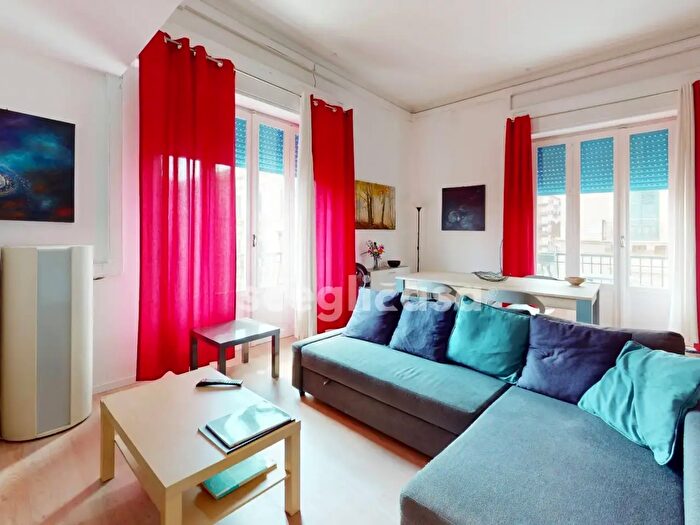 Appartamento trilocale in affitto in Via Mazzini, Palermo