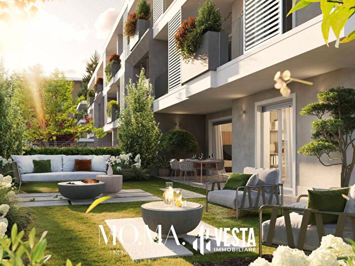 Appartamento quadrilocale in vendita in Via San Francesco d'Assisi, Sartirana Cassina Cicognola Sabbioncello, Merate