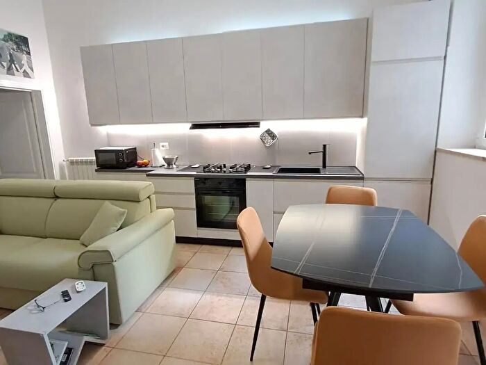 Appartamento bilocale in vendita in Cecina