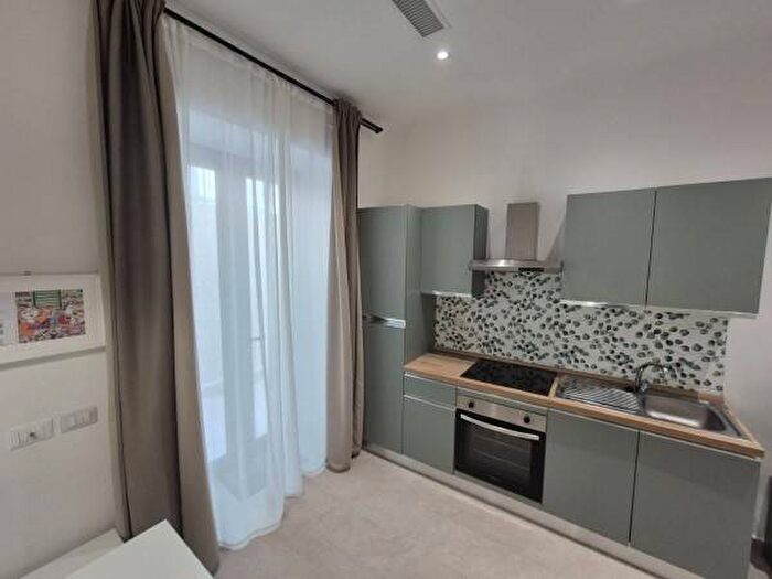 Appartamento monolocale in affitto in Centro, Aci Castello