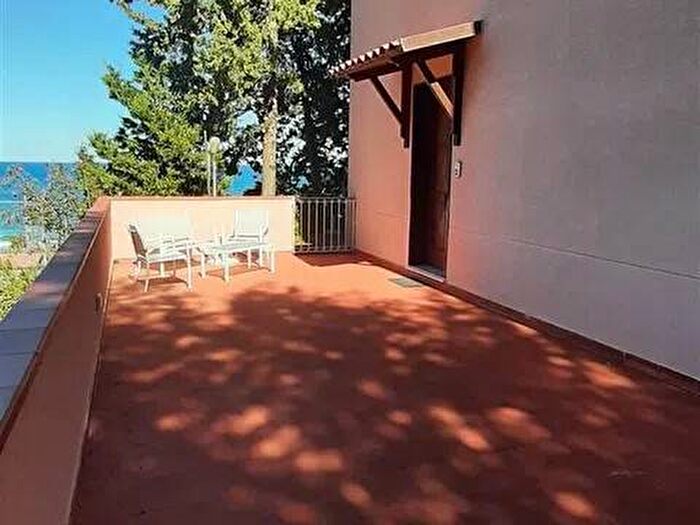 Appartamento con 6 locali in affitto in Centro, Cefalù