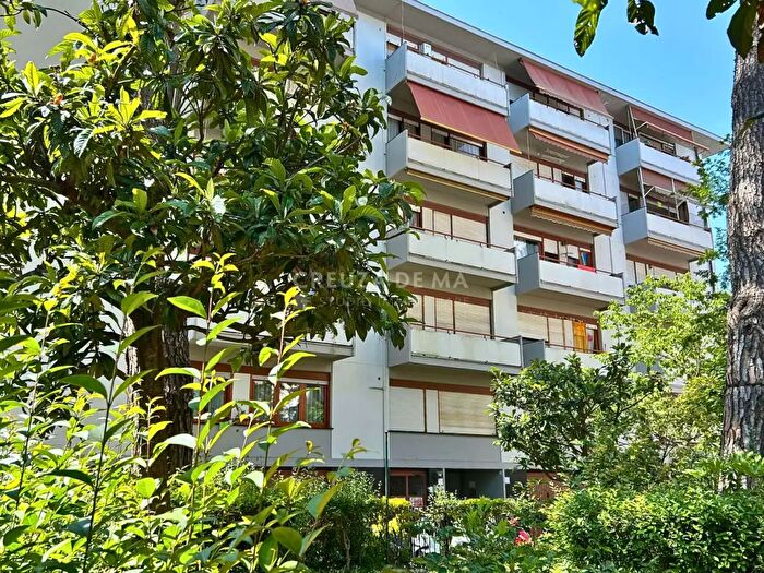 Appartamento bilocale in vendita in Via Bixio, Rapallo