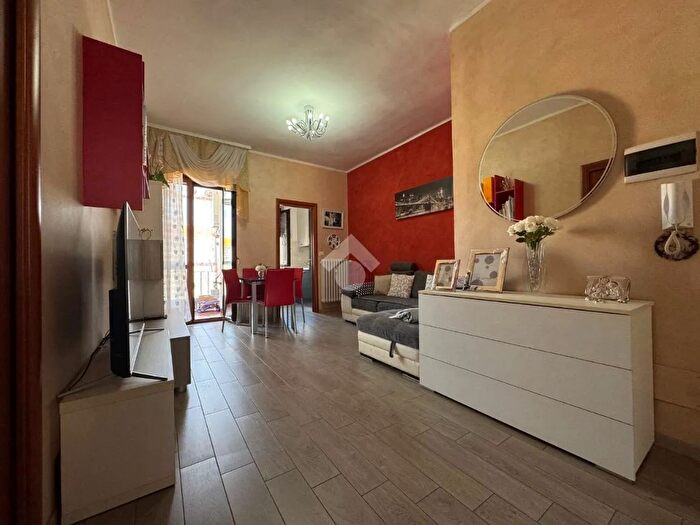 Appartamento bilocale in vendita in Via Genova, Torino