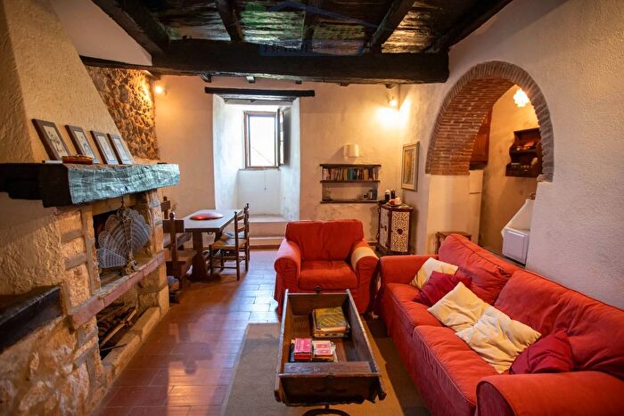 Appartamento trilocale in vendita in Via Lazzerini, Capalbio