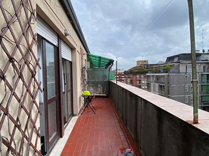 Appartamento bilocale in affitto in Via Vallazze, Città Studi, Milano