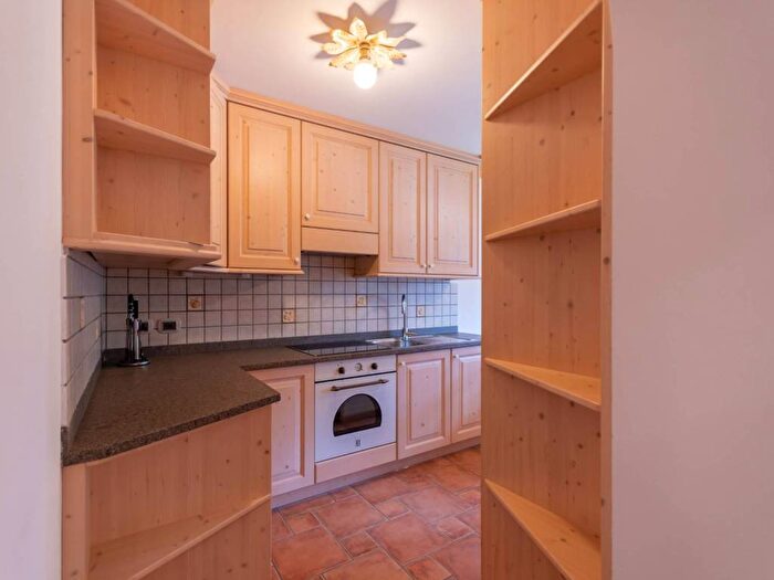 Appartamento trilocale in affitto in Strèda de Col de Valentin, Mazzin