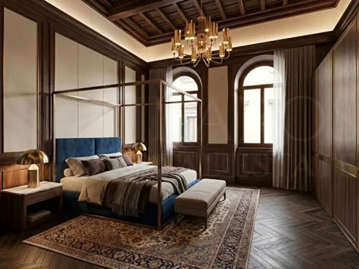 Appartamento con 6 locali in vendita in Via SantElisabetta, Firenze