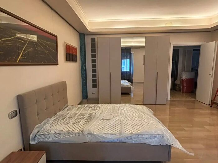 Appartamento con 5 locali in affitto in Via Silvio dAmico, Roma