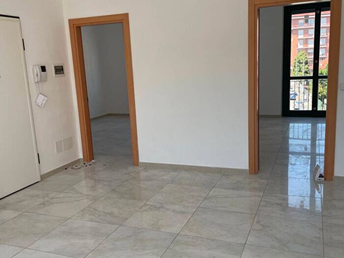 Appartamento trilocale in affitto in Via Torino, Nichelino