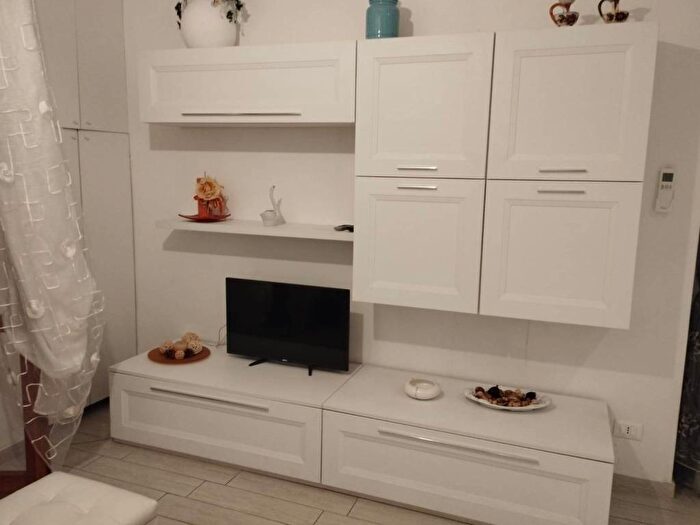 Appartamento bilocale in affitto in Via Sardegna, Cassarello Senzuno Salciaina, Follonica