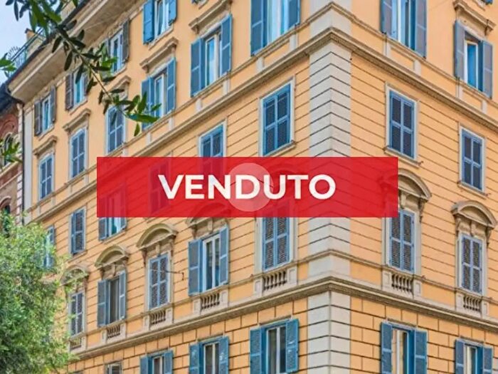 Appartamento quadrilocale in vendita in Via Plinio, Roma
