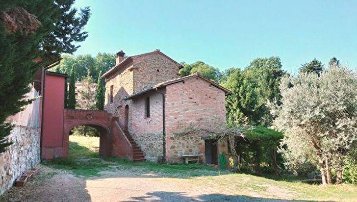 Casa trilocale in affitto in Via M Sensini, Centro, Paciano