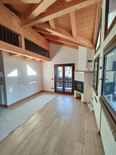 Appartamento quadrilocale in vendita in Ponte Di Legno