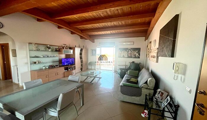 Appartamento trilocale in vendita in Bitetto