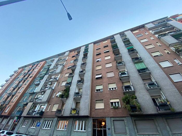 Appartamento bilocale in affitto in Via Francesco Predabissi, Parco Trotter, Milano
