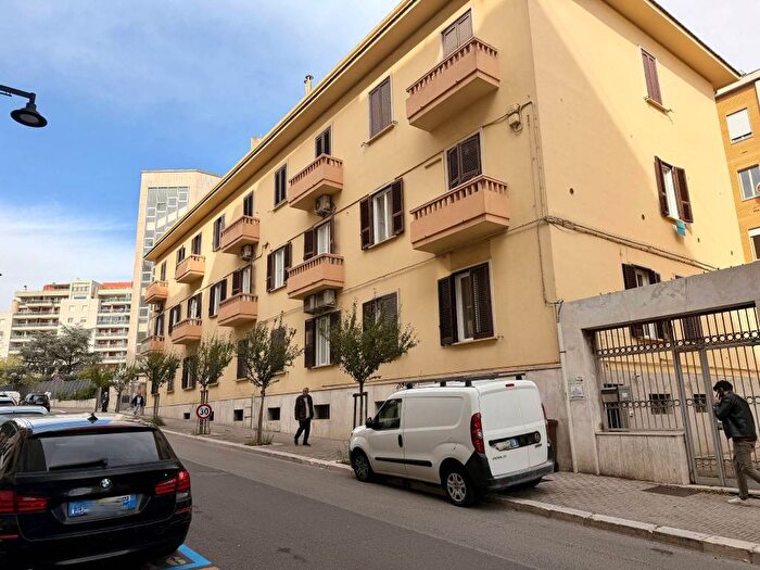 Appartamento trilocale in affitto in Via Roma, Centro, Matera