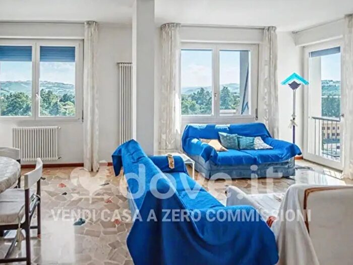 Appartamento quadrilocale in vendita in Via Mario Pellegrini, Vignola