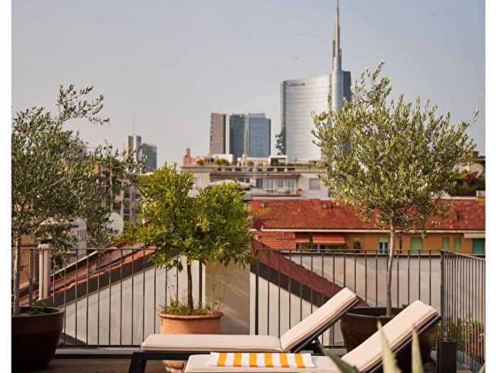 Appartamento con 5 locali in affitto in Via Statuto, Moscova, Milano