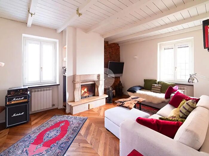 Case in Vendita e in Affitto - 2