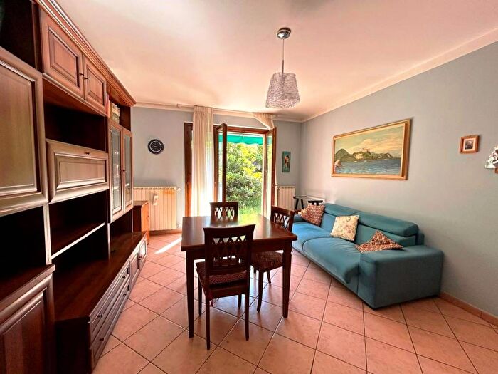Casa trilocale in affitto in Via Sergio Gamarra, Centro, Invorio