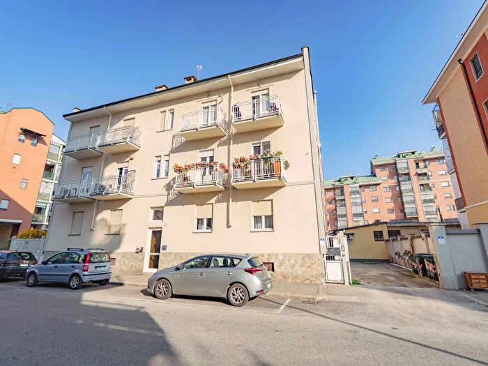 Appartamento bilocale in vendita in Via Portofino, Torino