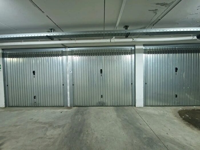 Appartamento in vendita in Via Feronia, Roma