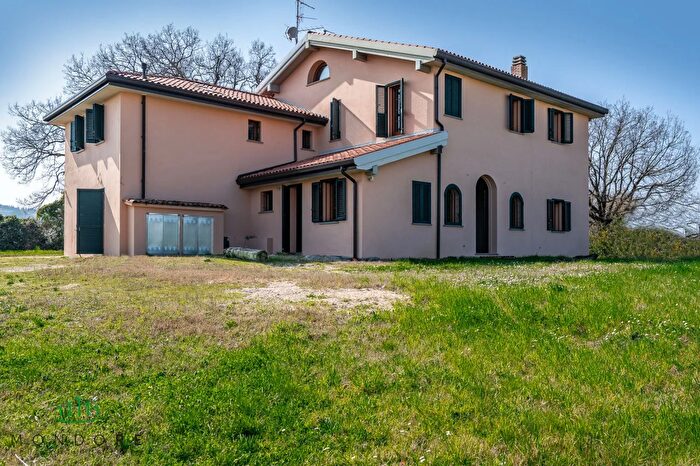 Casa con 8 locali in vendita in Via Scorticheto, Castel San Pietro Terme
