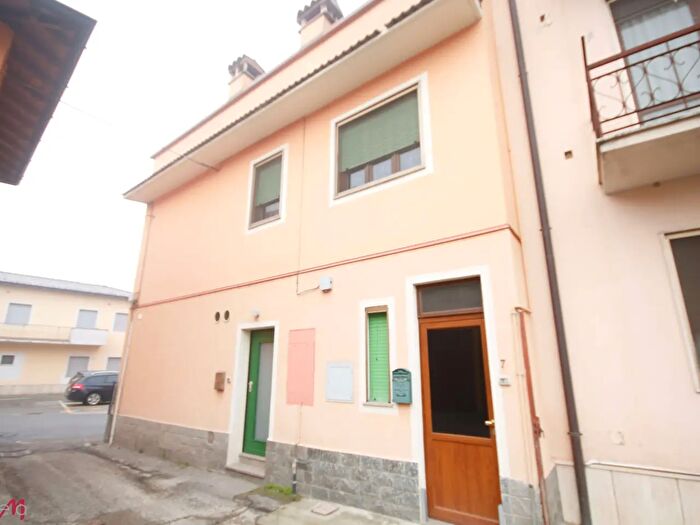 Appartamento trilocale in vendita in Piazza Palladini, Crespiatica