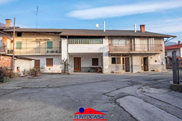 Casa con 6 locali in vendita in Via Pramarchetti, Villar San Costanzo