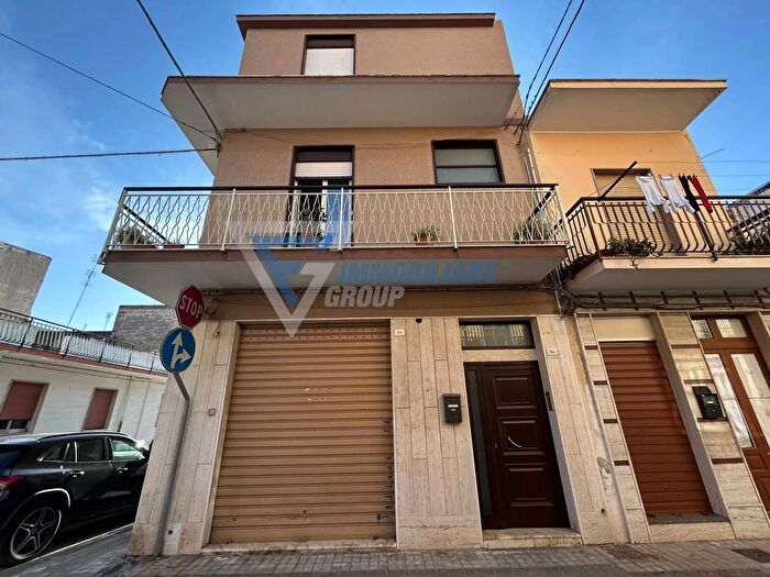 Appartamento quadrilocale in vendita in Floridia