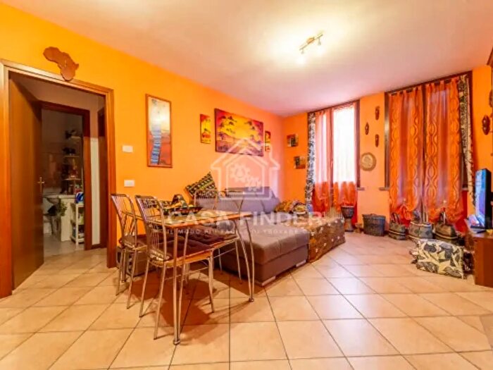 Appartamento bilocale in vendita in Strada Traversante Ravadese, Parma