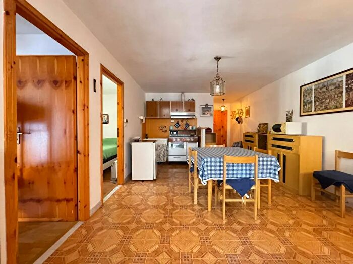 Appartamento quadrilocale in vendita in Via Ruata, Crissolo