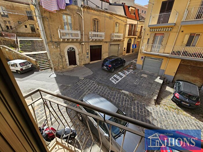 Appartamento in vendita in Via Donna Nuova, Enna