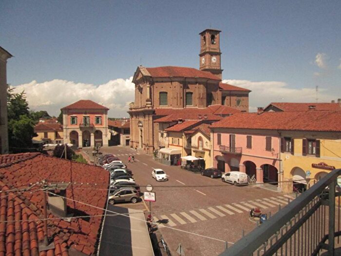 Appartamento bilocale in affitto in Piazza Coller, Centro, Moretta