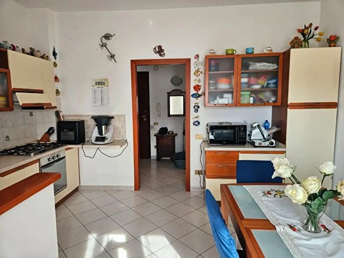 Appartamento quadrilocale in vendita in Livorno