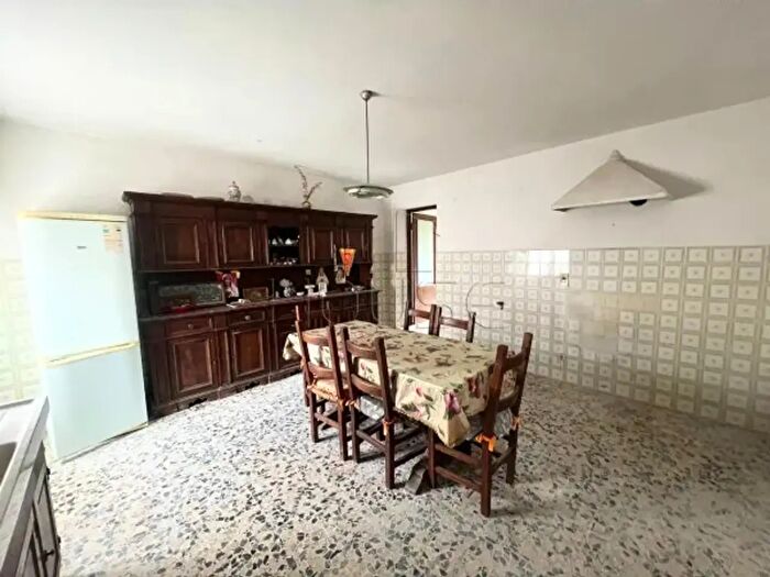 Casa con 6 locali in vendita in Via Vecchia Romana, Laterina Pergine Valdarno