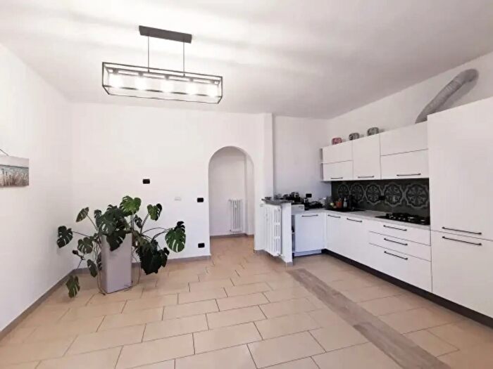 Appartamento trilocale in vendita in Via Gian Francesco Re, Torino